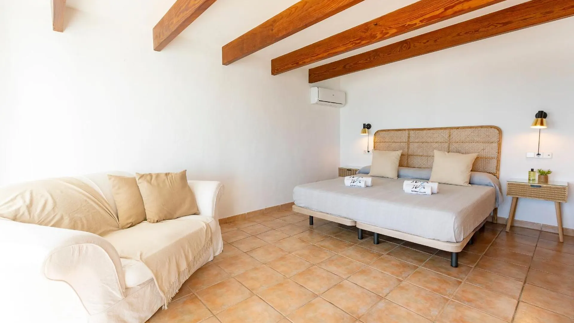 Villa Near San Antonio Sleeps 11 0*, San Antonio (Ibiza) Spain